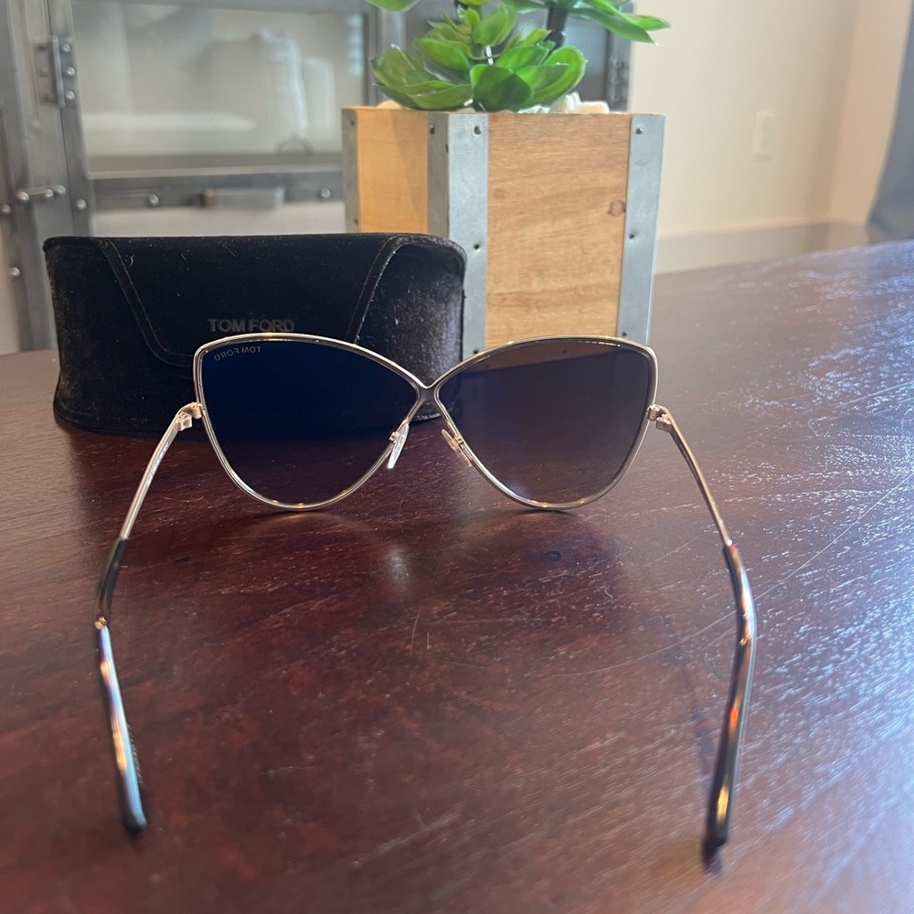 Tom Ford Cat Eye Sunglasses Gold Metal Brown Gradient Lens Luxury Designer TF - Picture 3 of 5
